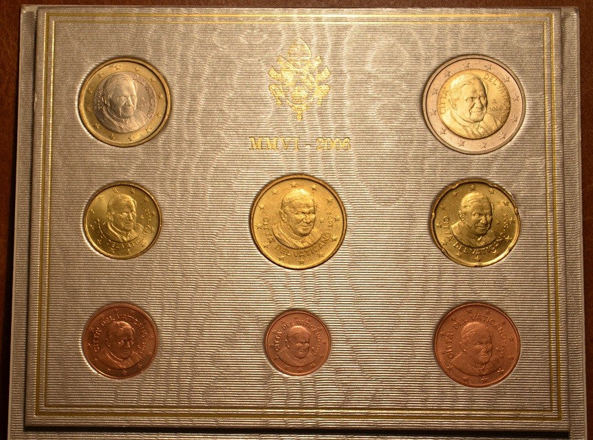 Sada 8 euromincí Vatikan 2006 (BU)